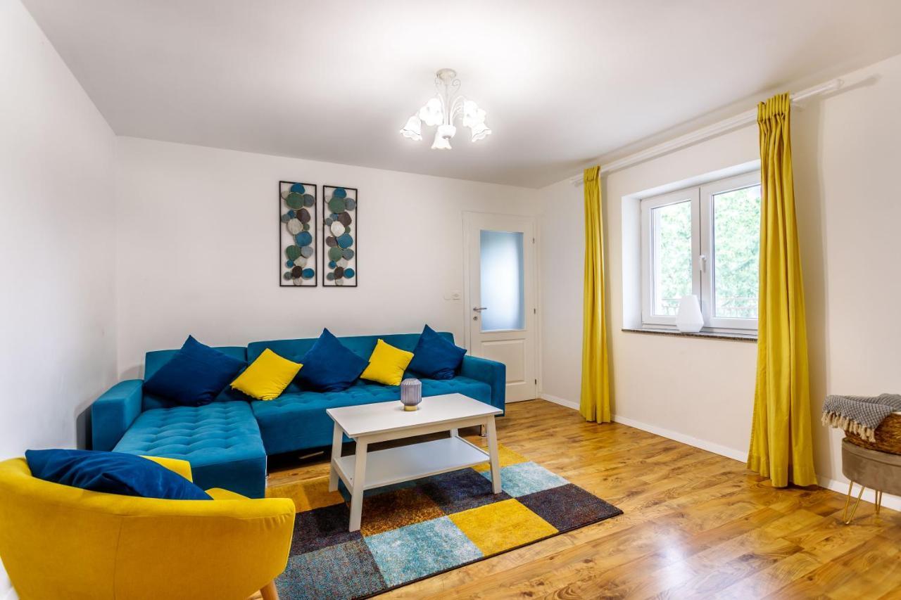 Casa Di Oliva-House With Heated Pool & Jacuzzi In Trilj, Croatia 빌라 외부 사진
