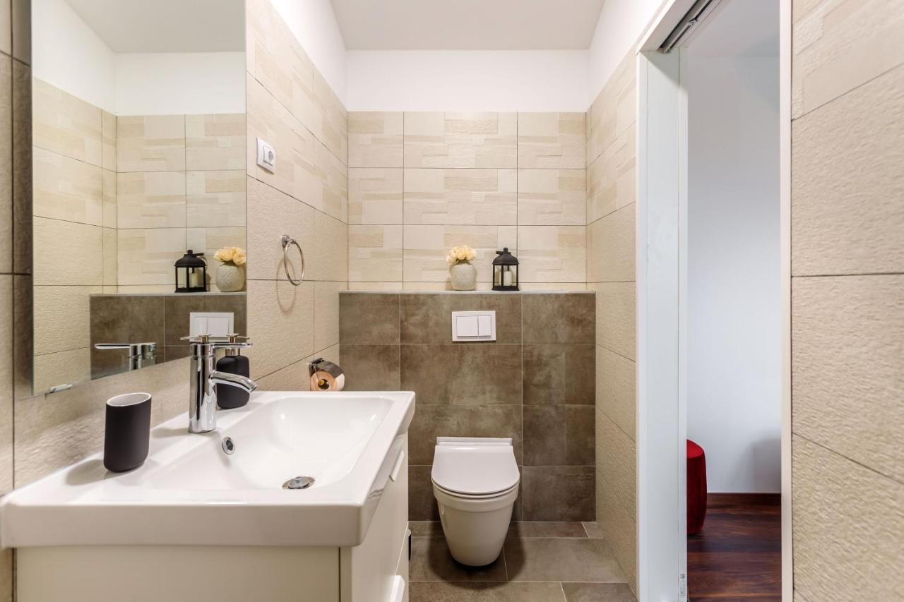 Casa Di Oliva-House With Heated Pool & Jacuzzi In Trilj, Croatia 빌라 외부 사진