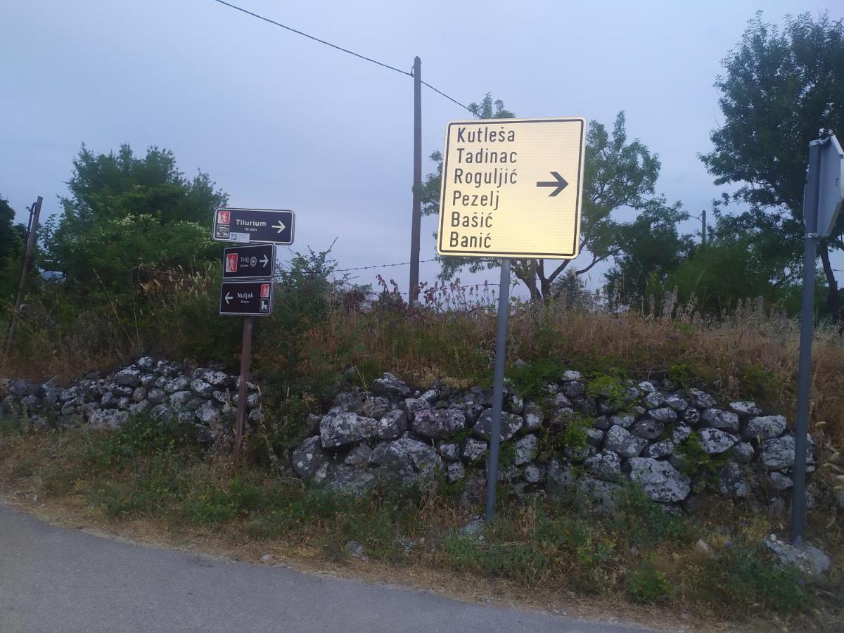 Casa Di Oliva-House With Heated Pool & Jacuzzi In Trilj, Croatia 빌라 외부 사진