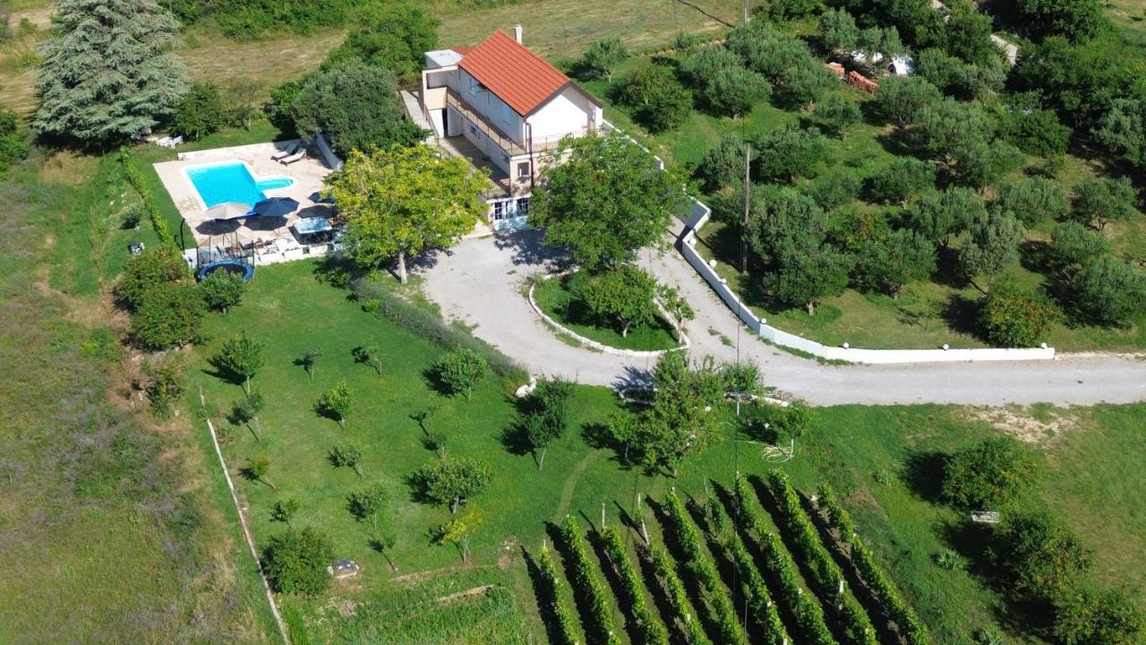Casa Di Oliva-House With Heated Pool & Jacuzzi In Trilj, Croatia 빌라 외부 사진